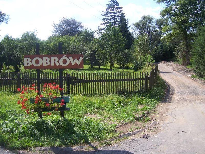 Karpnicka Struga W Dolinie Palacow I Ogrodow Jelenia Gora Bagian luar foto