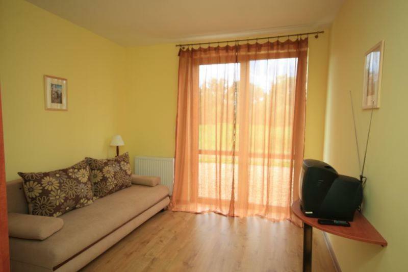 Karpnicka Struga W Dolinie Palacow I Ogrodow Jelenia Gora Bagian luar foto